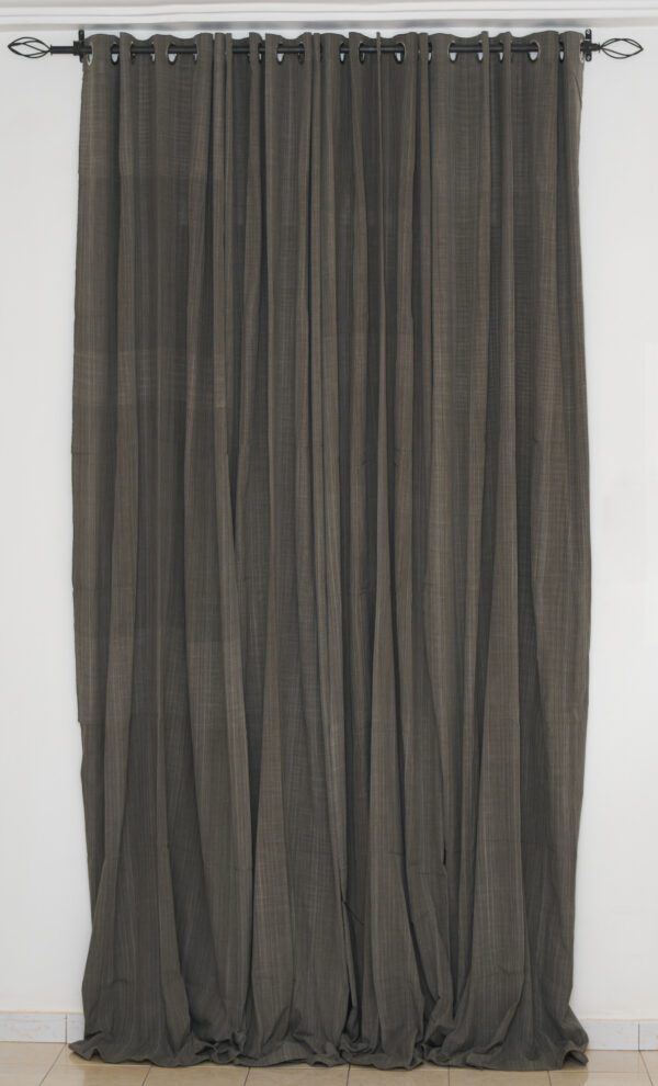 Gris foncé